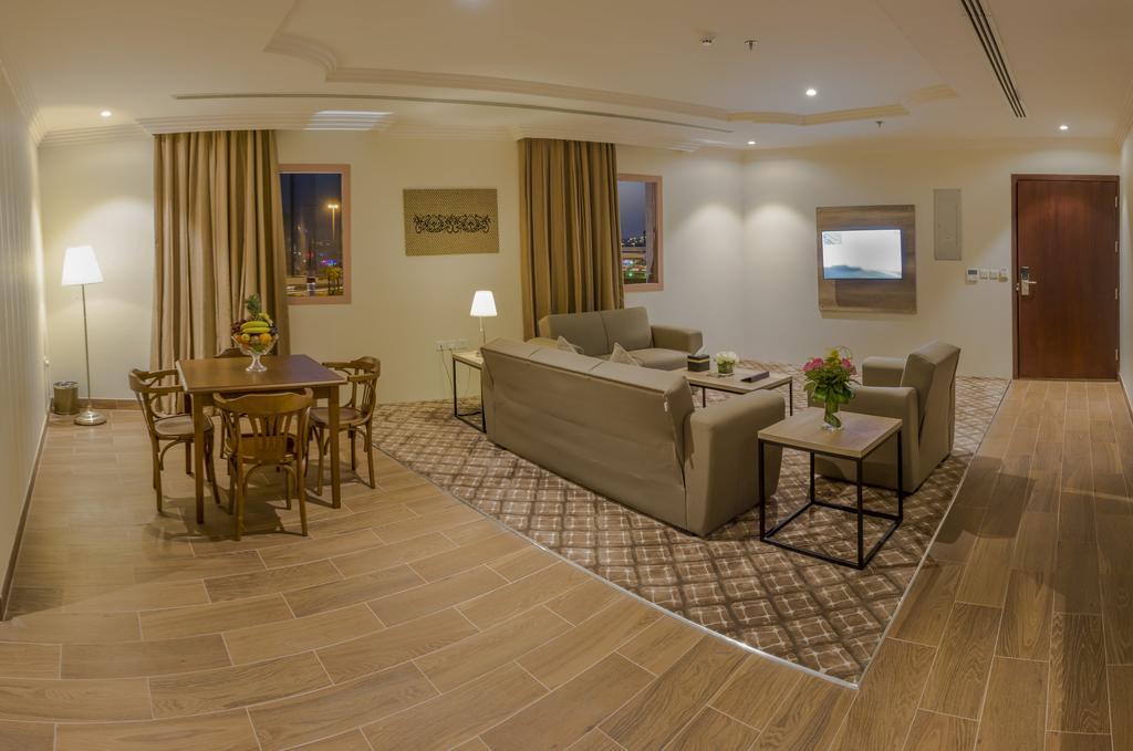 Burj Alhayat Hotel Suites Olaya Riyadh Exteriör bild